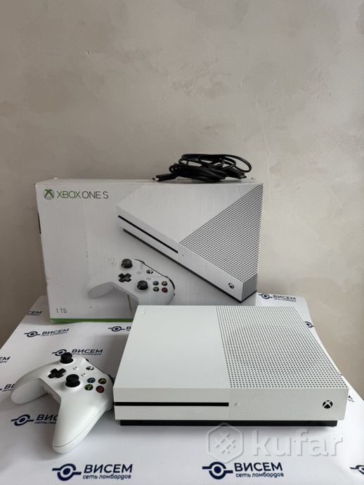 Игровая приставка Microsoft Xbox One S 1TB