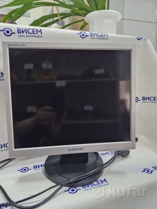 Монитор Samsung SyncMaster 720N