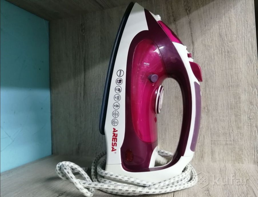Утюг Aresa AR-3107