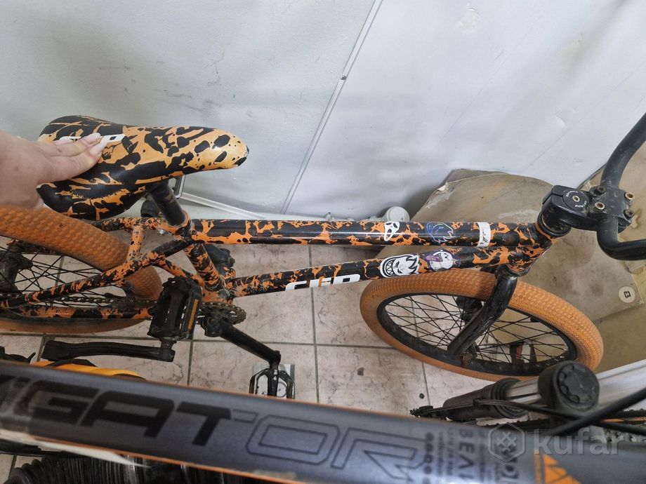 Трюковой велосипед BMX