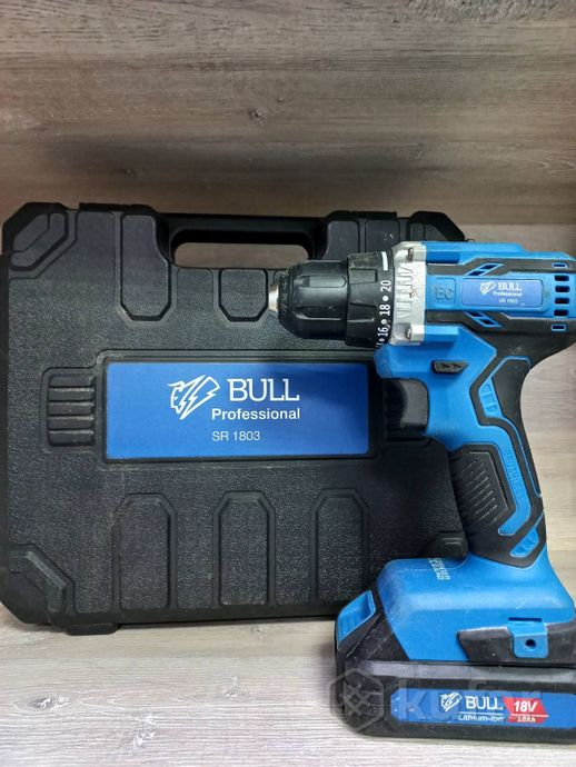 Шуруповерт Bull SR 1803