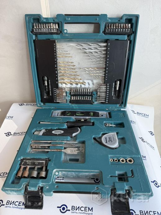Набор оснастки для электроинструмента Makita D-31778 (104 предмета)