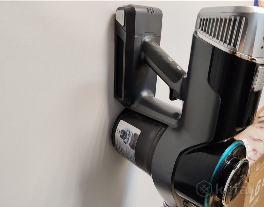 Пылесос RED Solution RV-UR3100