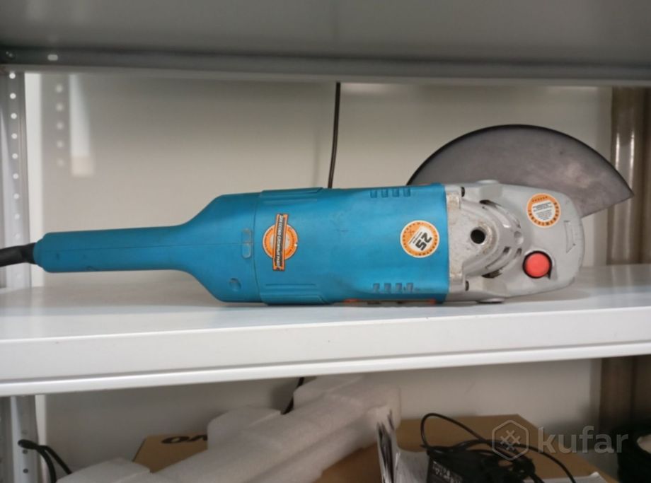 УШМ Sturm AG9823FP