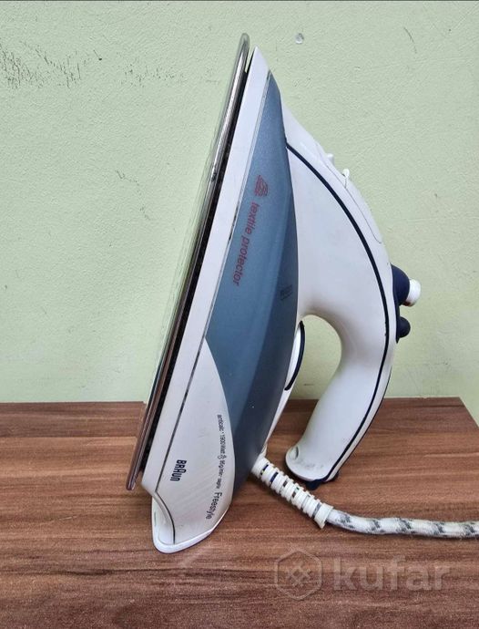 Утюг Braun 