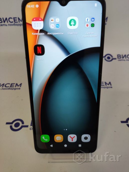 Телефон Xiaomi Redmi A3 3GB/64GB (ТРЕЩИНА)