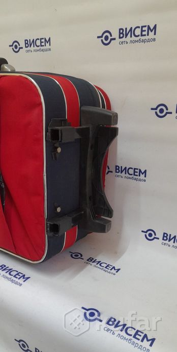 Чемодан дорожный Suitcase