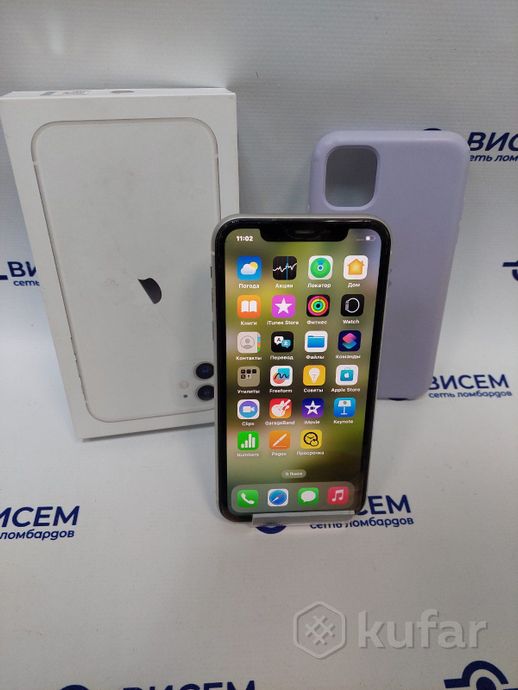 Смартфон Apple iPhone 11 4/128GB