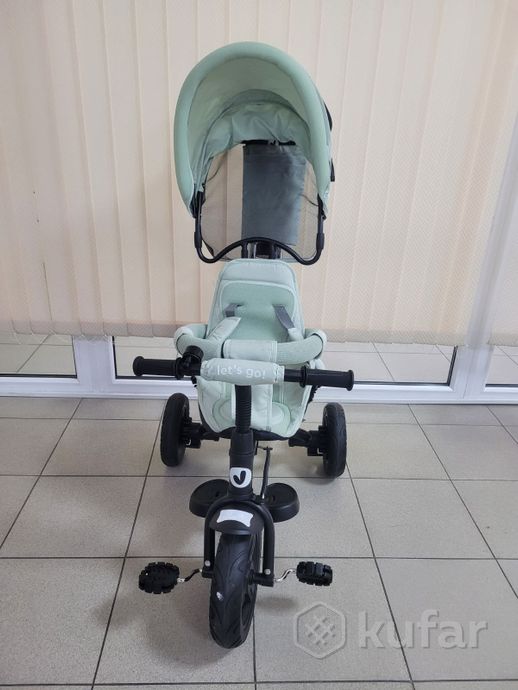 Детский трехколесный велосипед с ручкой управления