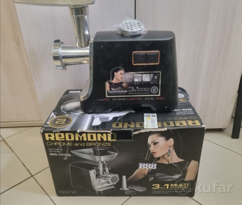 Мясорубка Redmond RMG-CB1210