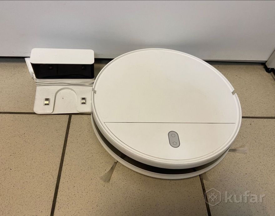 Робот-пылесос Xiaomi Mi Robot Vacuum-Mop Essential 