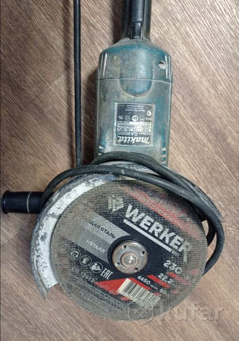 УШМ Makita GA9020S