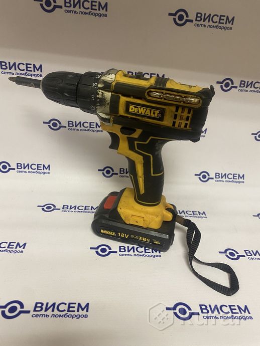 Шуруповерт DeWALT 