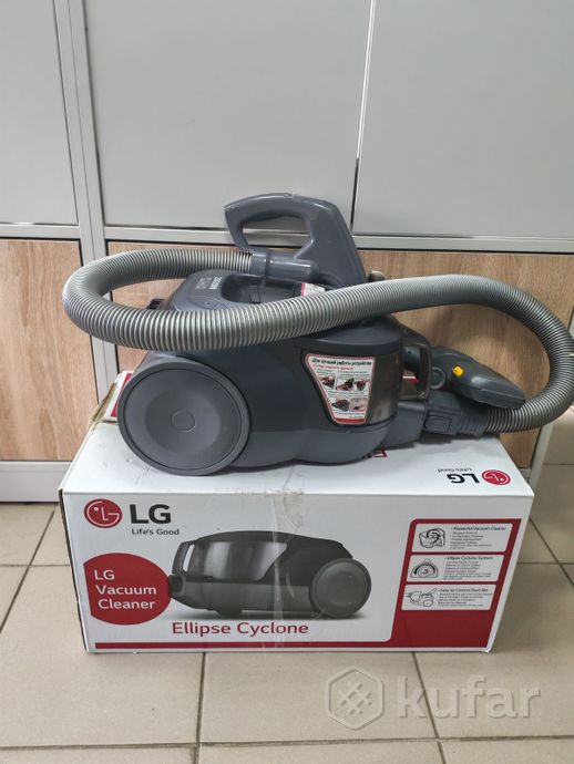 Пылесос LG VC5420