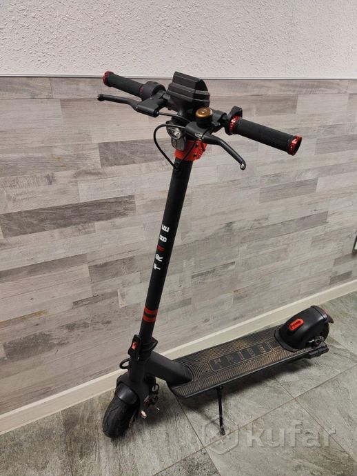 Электросамокат Tribe Maya