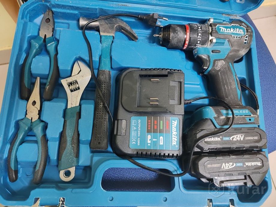 Шуруповерт Makita, 24V
