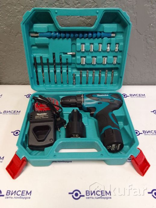 Шуруповерт Makita 