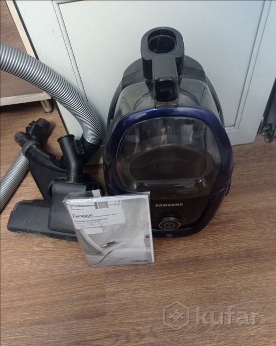 Пылесос Samsung VC18M3120VB/EV