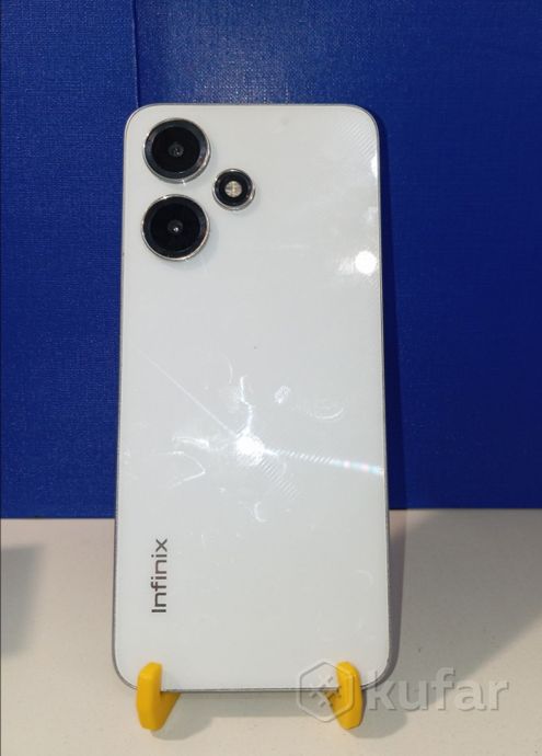 Смартфон Infinix Hot 30 Play NFC 8/128Gb