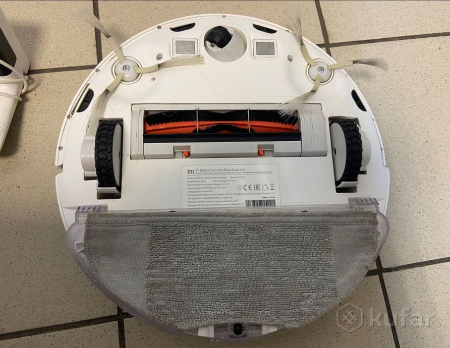 Робот-пылесос Xiaomi Mi Robot Vacuum-Mop Essential 