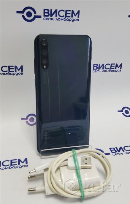 Смартфон Huawei Y8