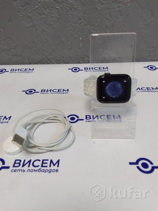 Умные часы Apple Watch Series 6 44 мм