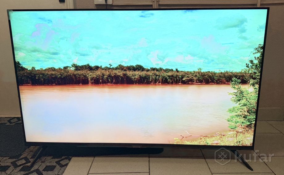 Телевизор Samsung UE55AU7002U