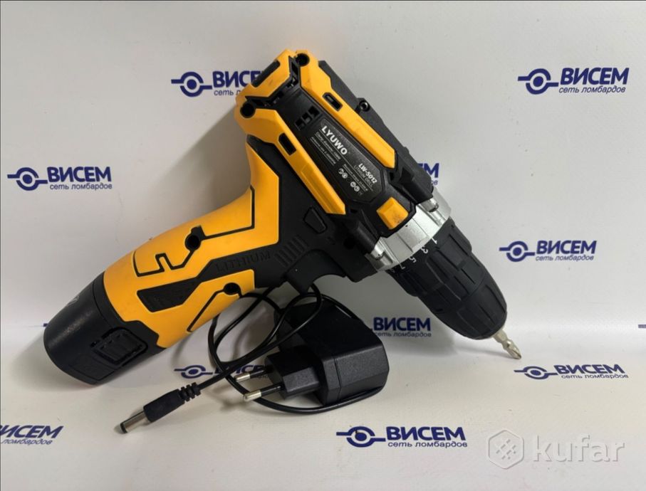 Шуруповерт Lyuwo