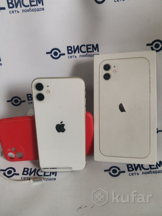 Телефон Apple iPhone 11 64GB