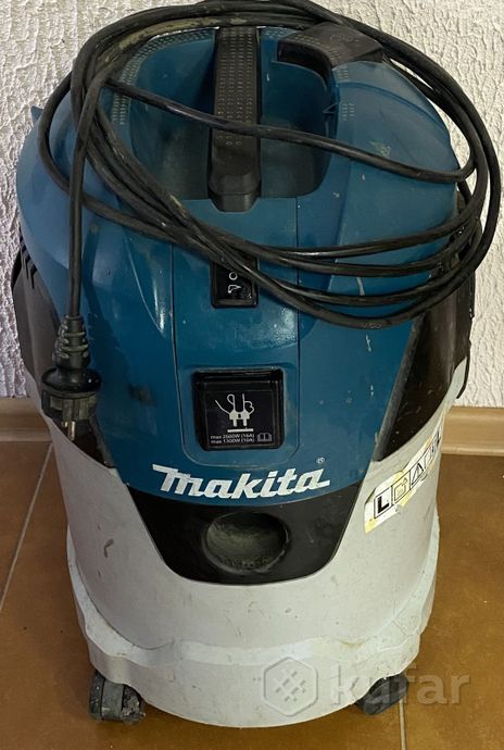 Пылесос Makita VC2512L