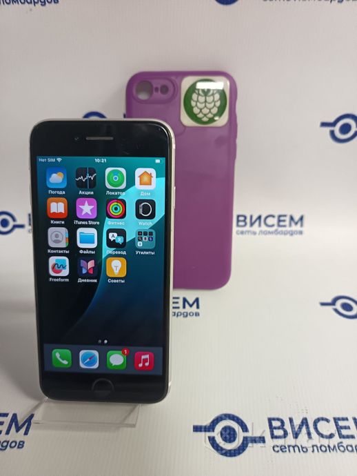 Телефон Apple iPhone SE 64GB