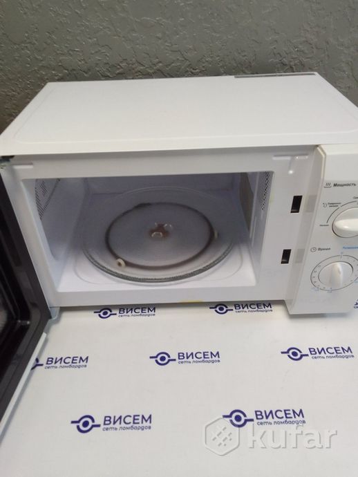 Микроволновая печь Midea MM720CFB