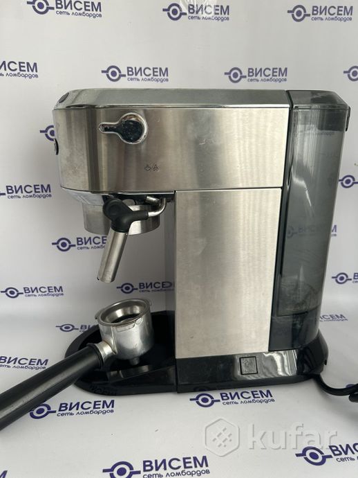 Рожковая кофеварка DeLonghi Dedica EC 680.M