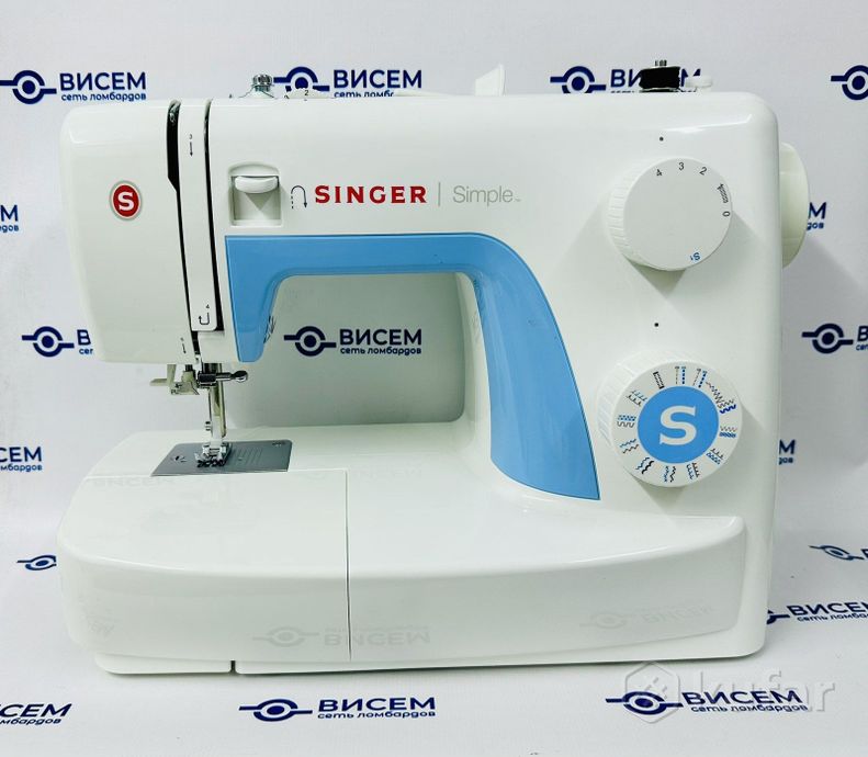 Электромеханическая швейная машина Singer 3221