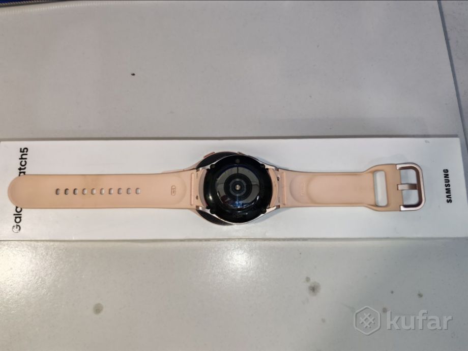 Умные часы Samsung Galaxy Whatch 5 40 mm